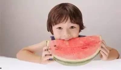 吃瓜头套,趣味时尚潮流背后的故事