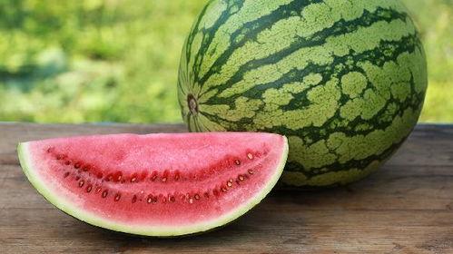 吃田瓜会胖吗,吃田瓜真的会让人发胖吗？揭秘田瓜热量与减肥真相